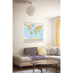 Planisfero politico a colori con bandiere