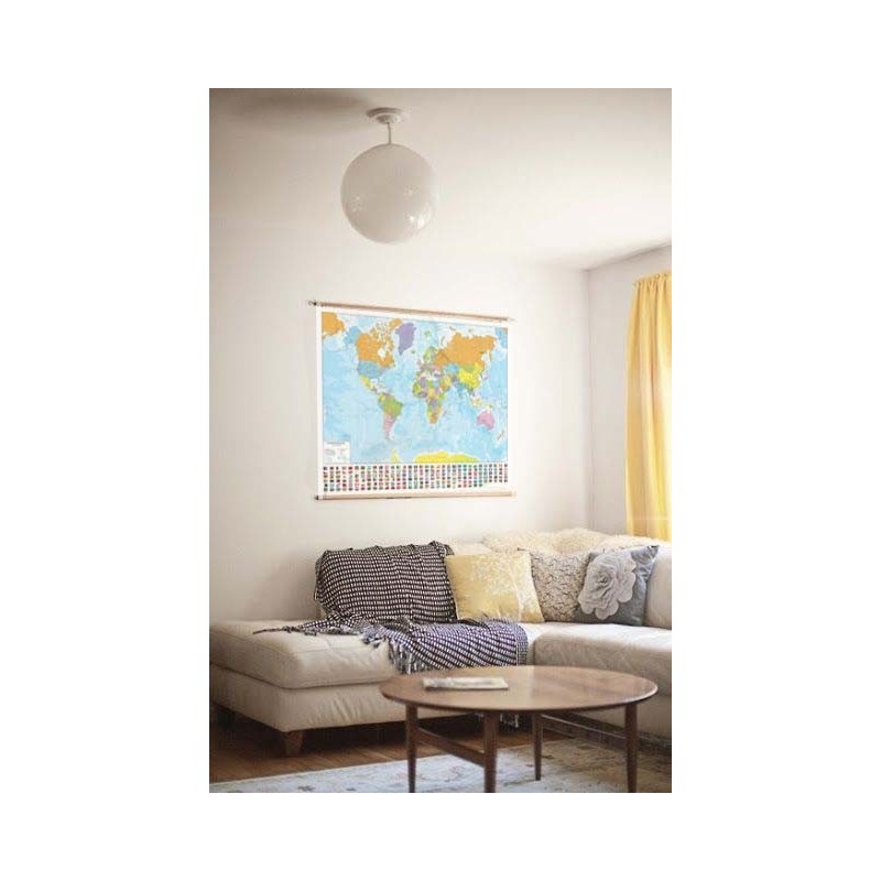 Planisfero politico a colori con bandiere