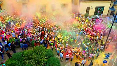 folle corsa colorata corinaldo